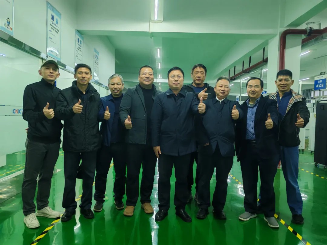 品牌資訊丨長江水利委、中國一冶集團(tuán)、武漢大學(xué)等專家一行蒞臨中核儀表參觀考察